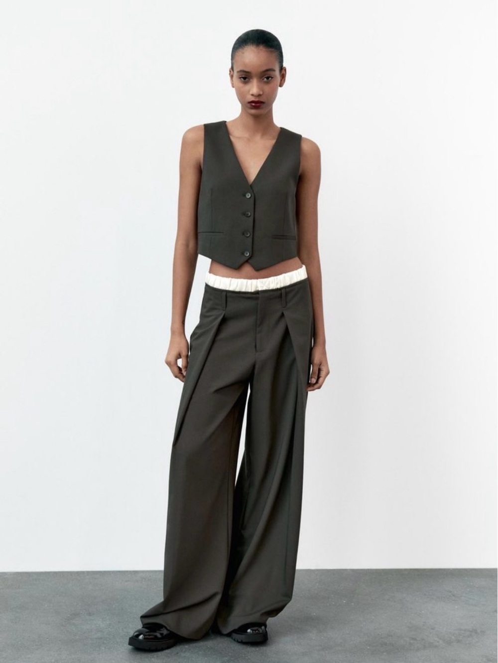 Women's Wide-Leg Trousers